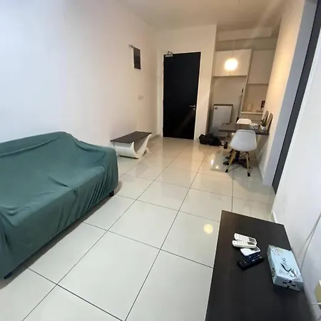 Spacious 6Px 3Br, Verdi @ Cyberjaya Near Klia & Klia2 Exterior photo