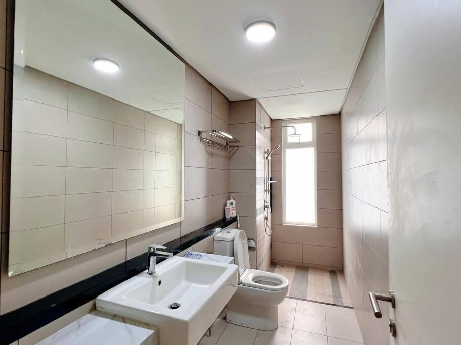 Spacious 6px 3br, Verdi @ Near Klia & Klia2 Apartment