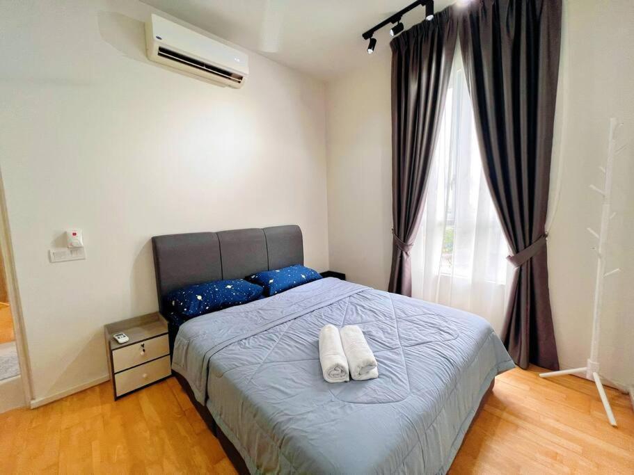 Spacious 6px 3br, Verdi @ Near Klia & Klia2 Apartment *