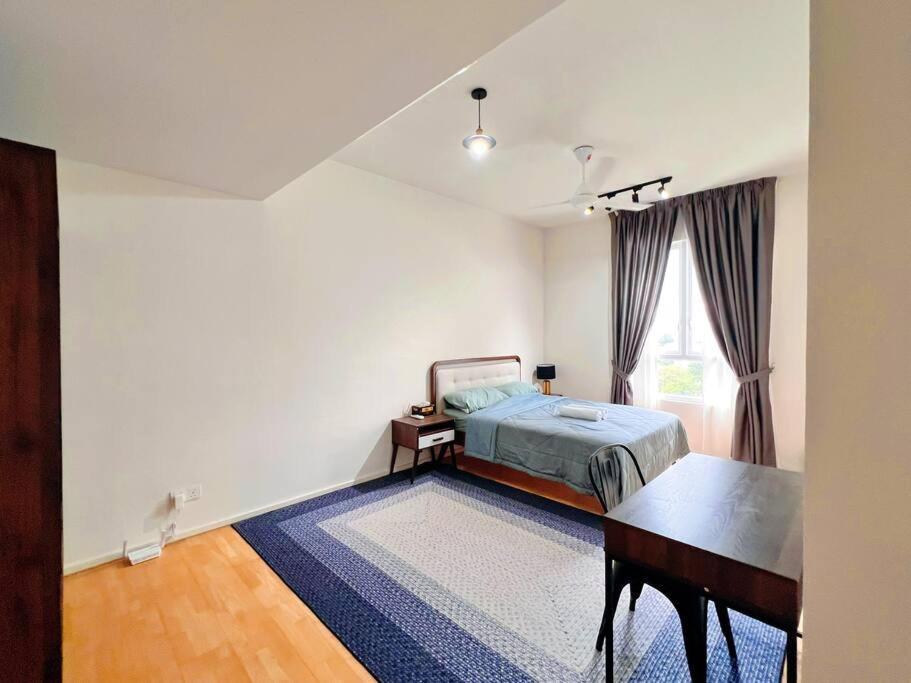Spacious 6px 3br, Verdi @ Near Klia & Klia2 *